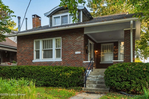 1753 SHADY LN, LOUISVILLE, KY 40205 - Image 57ecc728f403d5e4b09b860ef8f614f9/1452343715