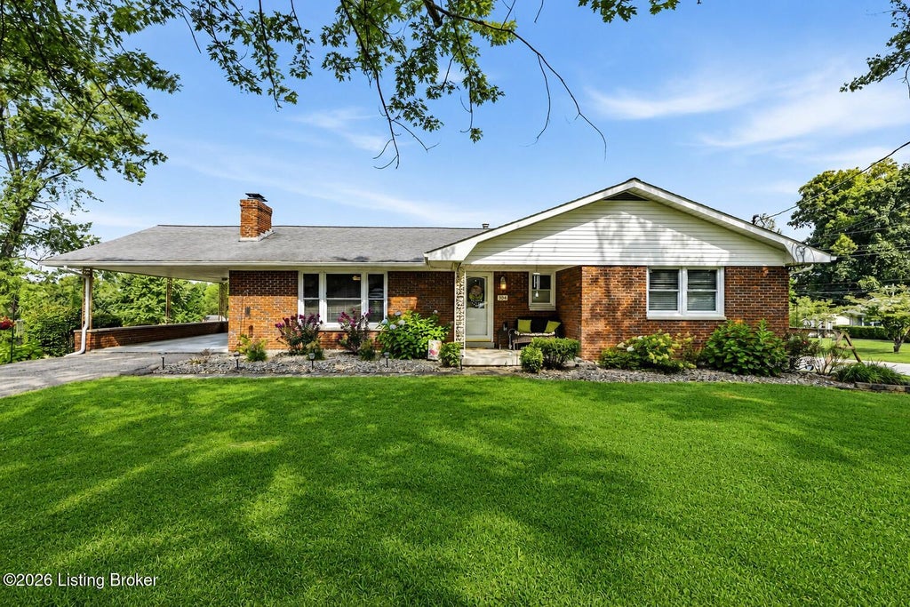 Photo of 304 Estate Dr, Elizabethtown, KY 42701 (MLS # 1727944)
