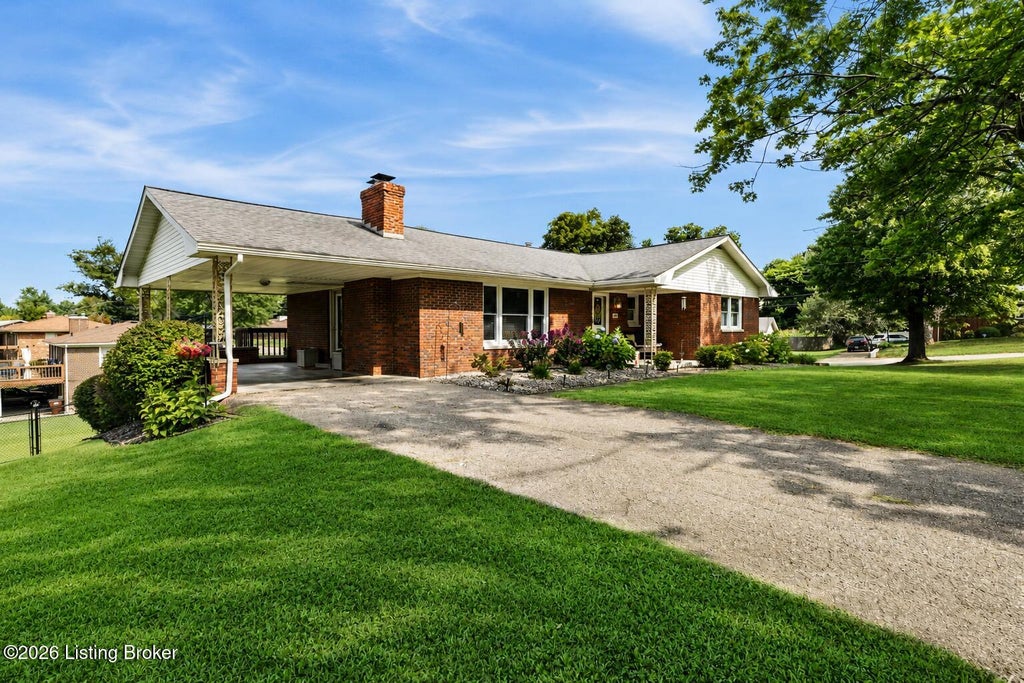 Photo of 304 Estate Dr, Elizabethtown, KY 42701 (MLS # 1727944)