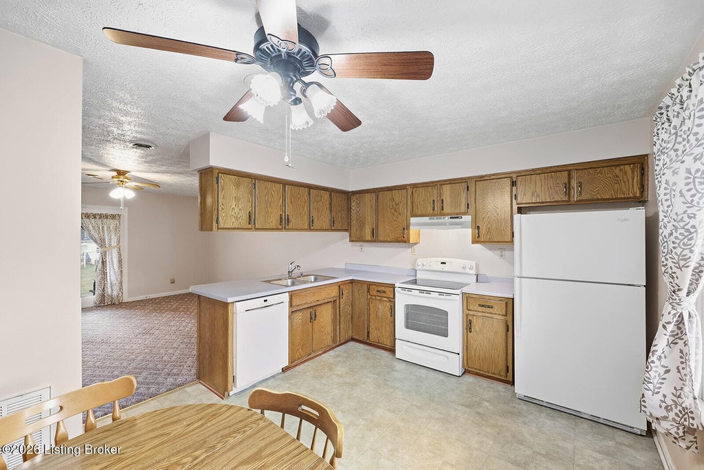 Photo of 113 Roark Ct, Lawrenceburg, KY 40342 (MLS # 1730394)
