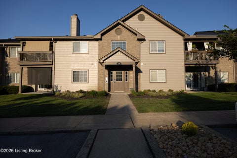 Condo For Sale - 1303 Taxus Top Ln #203<br/> Louisville, KY 40243