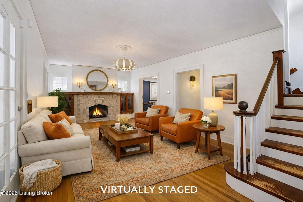 Photo of 734 N Barbee Way, Louisville, KY 40217 (MLS # 1715376)