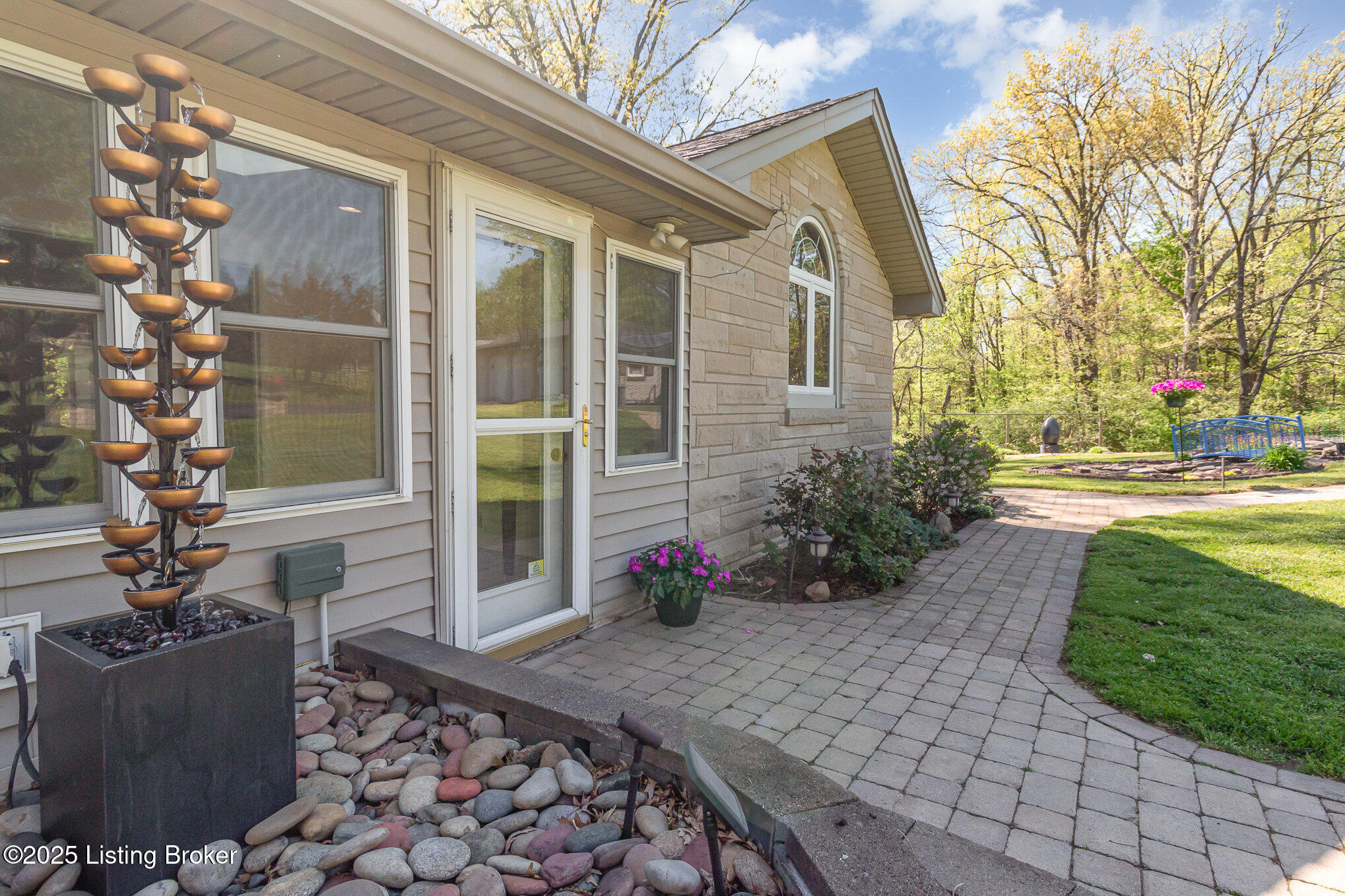 4500 Chenoweth Run Rd, Louisville, Pennsylvania image 4