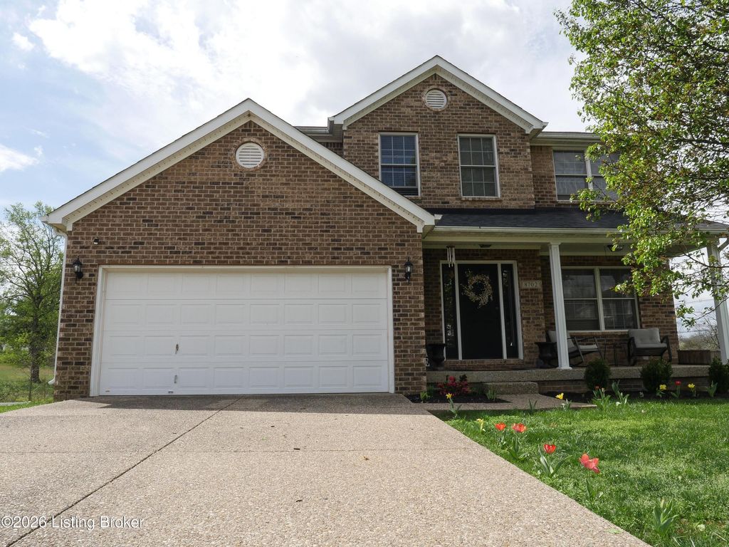 Photo of 8702 Pitch Pine Way, Louisville, KY 40228 (MLS # 1713537)