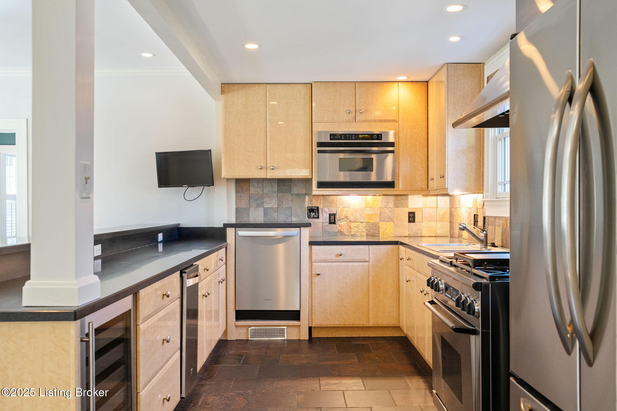 2331 Alta Ave, Louisville, Kentucky image 21