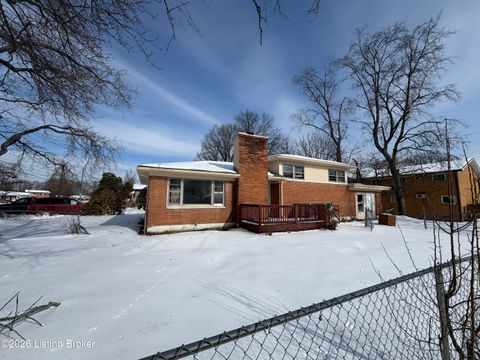 Photo of 4231 Flintlock Dr, Louisville, KY 40216 (MLS # 1709522)