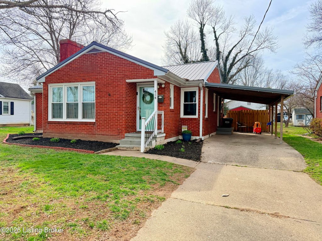 Photo of 414 7th St, Carrollton, KY 41008 (MLS # 1712249)