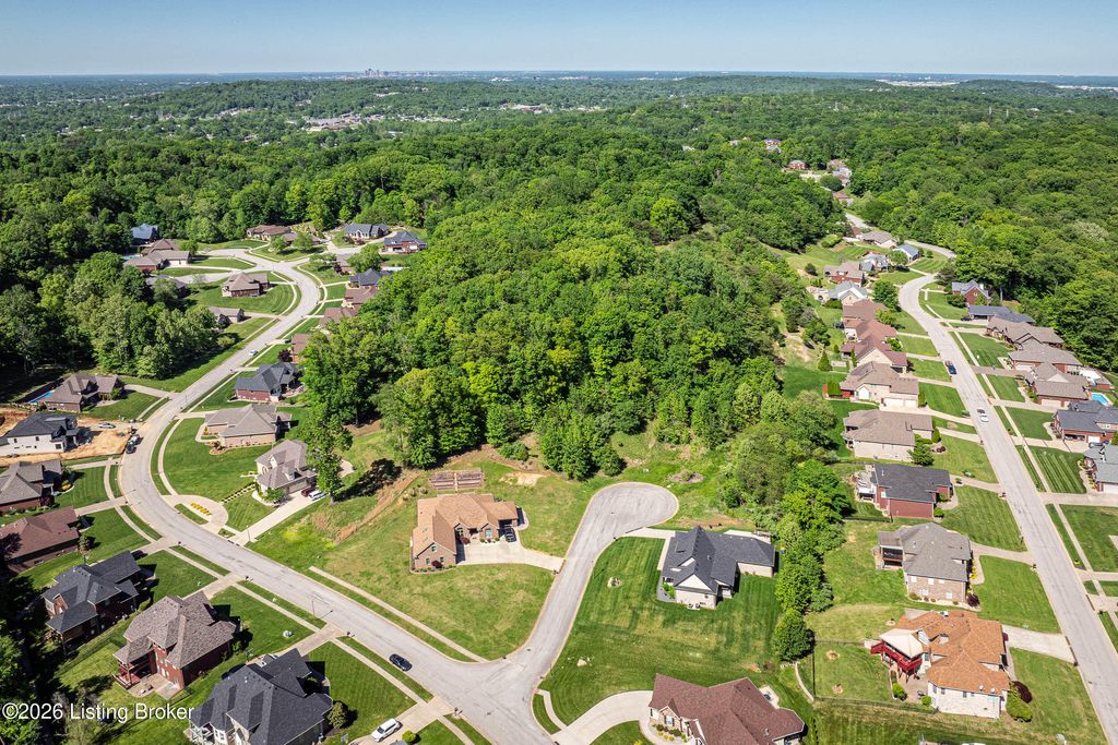 Photo of 000 Hardwood Forest Dr, Louisville, KY 40214 (MLS # 1711033)