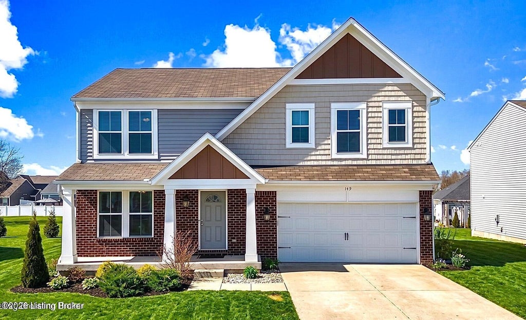 Photo of 149 Mountain Stone Ct, Shepherdsville, KY 40165 (MLS # 1730229)