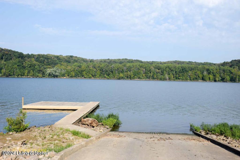 Photo of 14119 Harbour Pl, Prospect, KY 40059 (MLS # 1653085)