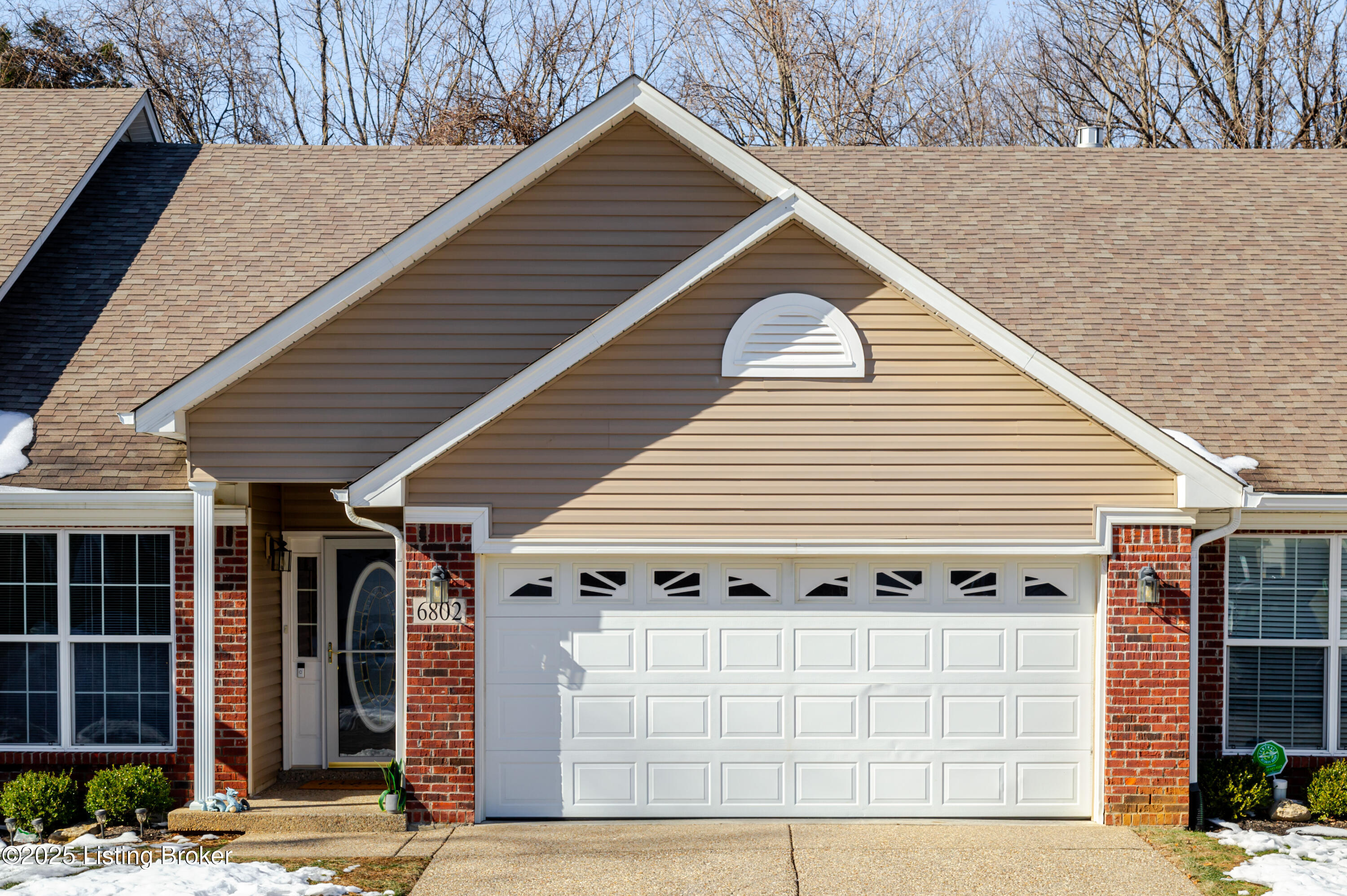 6802 Arbor Manor Way, Louisville, Kentucky image 1