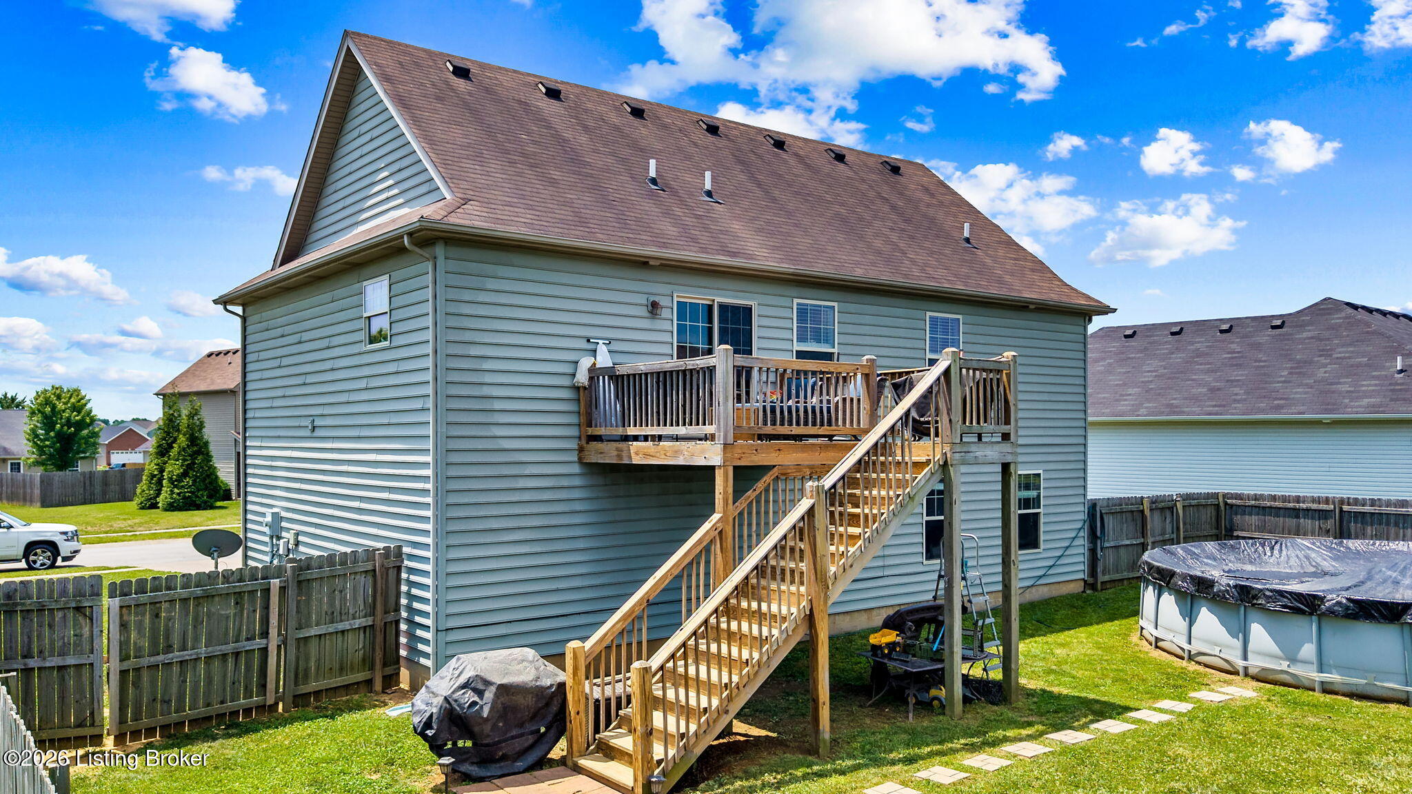 326 Golden Wing Rd