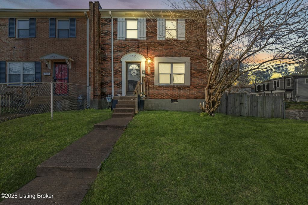 Photo of 2550 St Xavier St, Louisville, KY 40212 (MLS # 1711490)