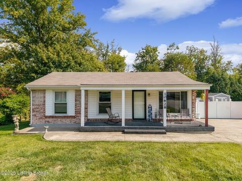 Photo of 10628 Park Ave, Louisville, KY 40299 (MLS # 1699875)