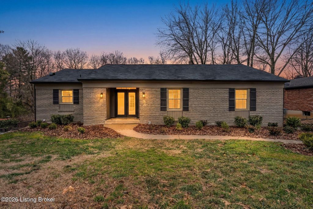 Photo of 7806 Crown Top Rd, Louisville, KY 40241 (MLS # 1710573)