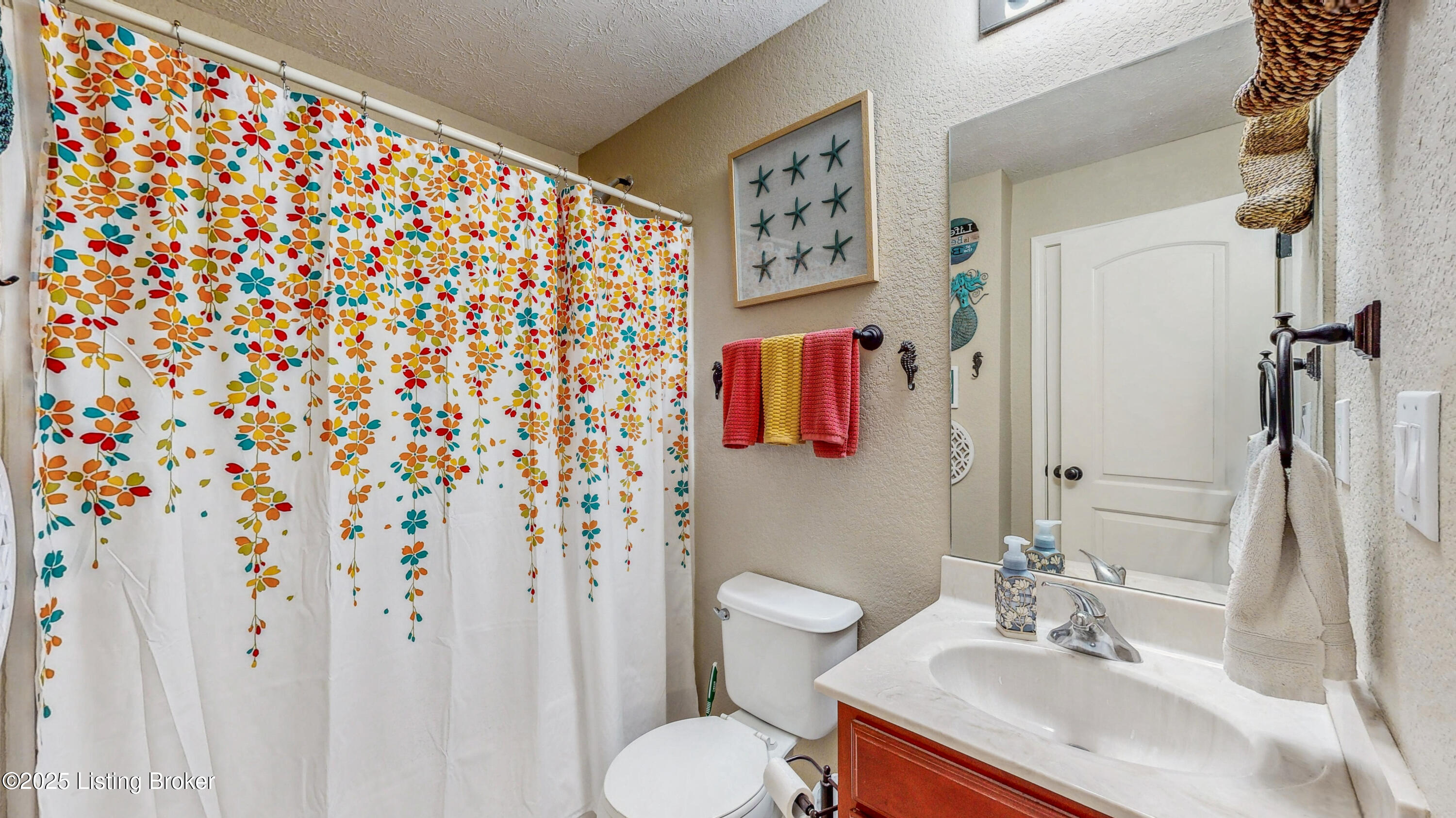 9702 Pebble Ct, Louisville, Pennsylvania image 18