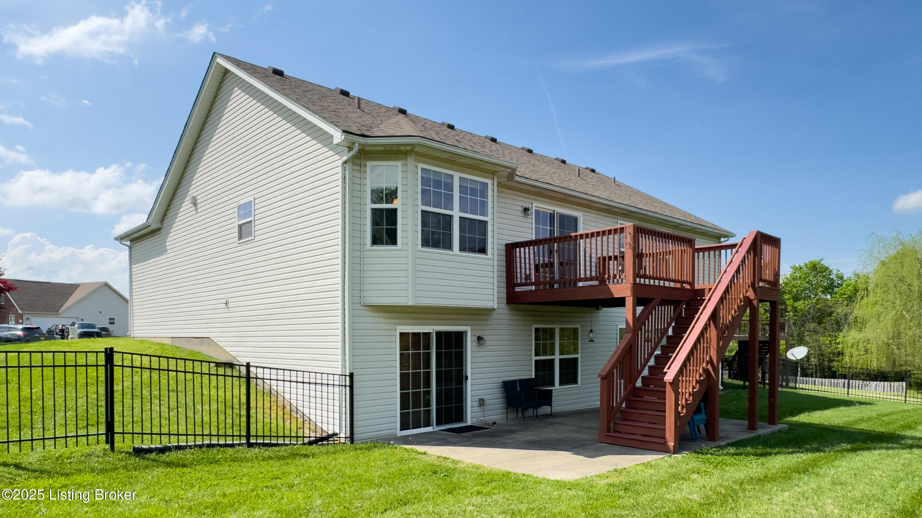 9702 Pebble Ct, Louisville, Pennsylvania image 32