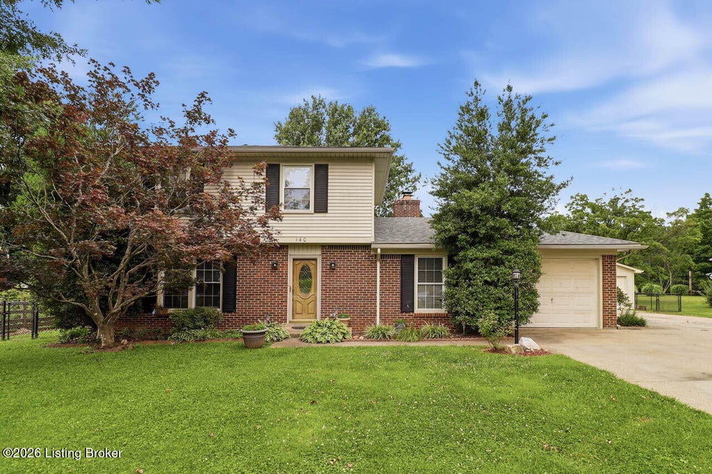 Photo of 140 Raisor Ave, Bardstown, KY 40004 (MLS # 1721775)