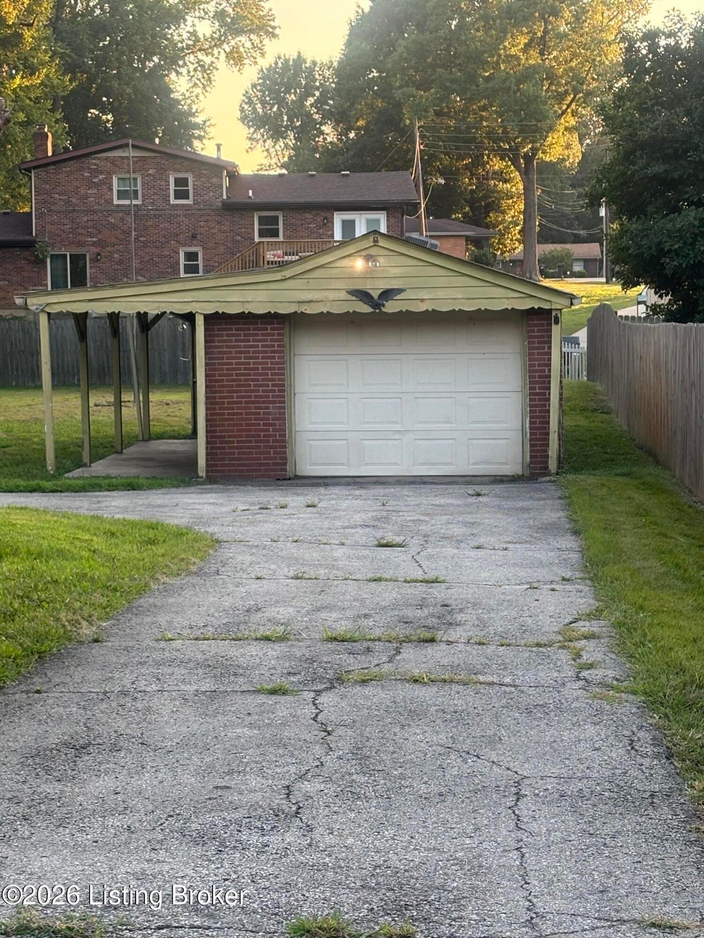 Photo of 4300 E Pages Ln, Louisville, KY 40272 (MLS # 1728547)