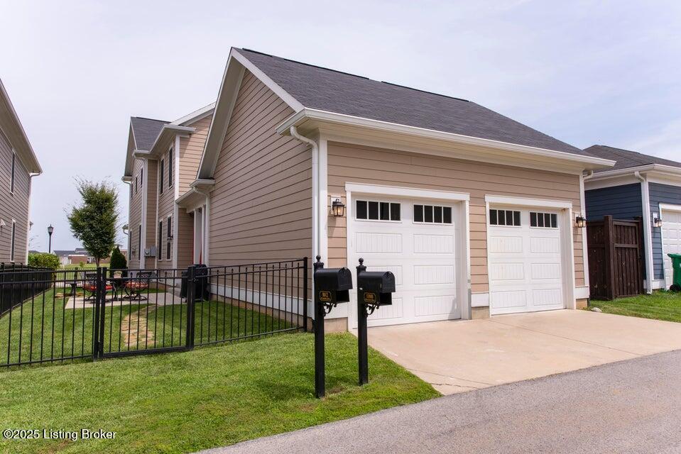 11008 Kings Crown Dr, Prospect, Kentucky image 40