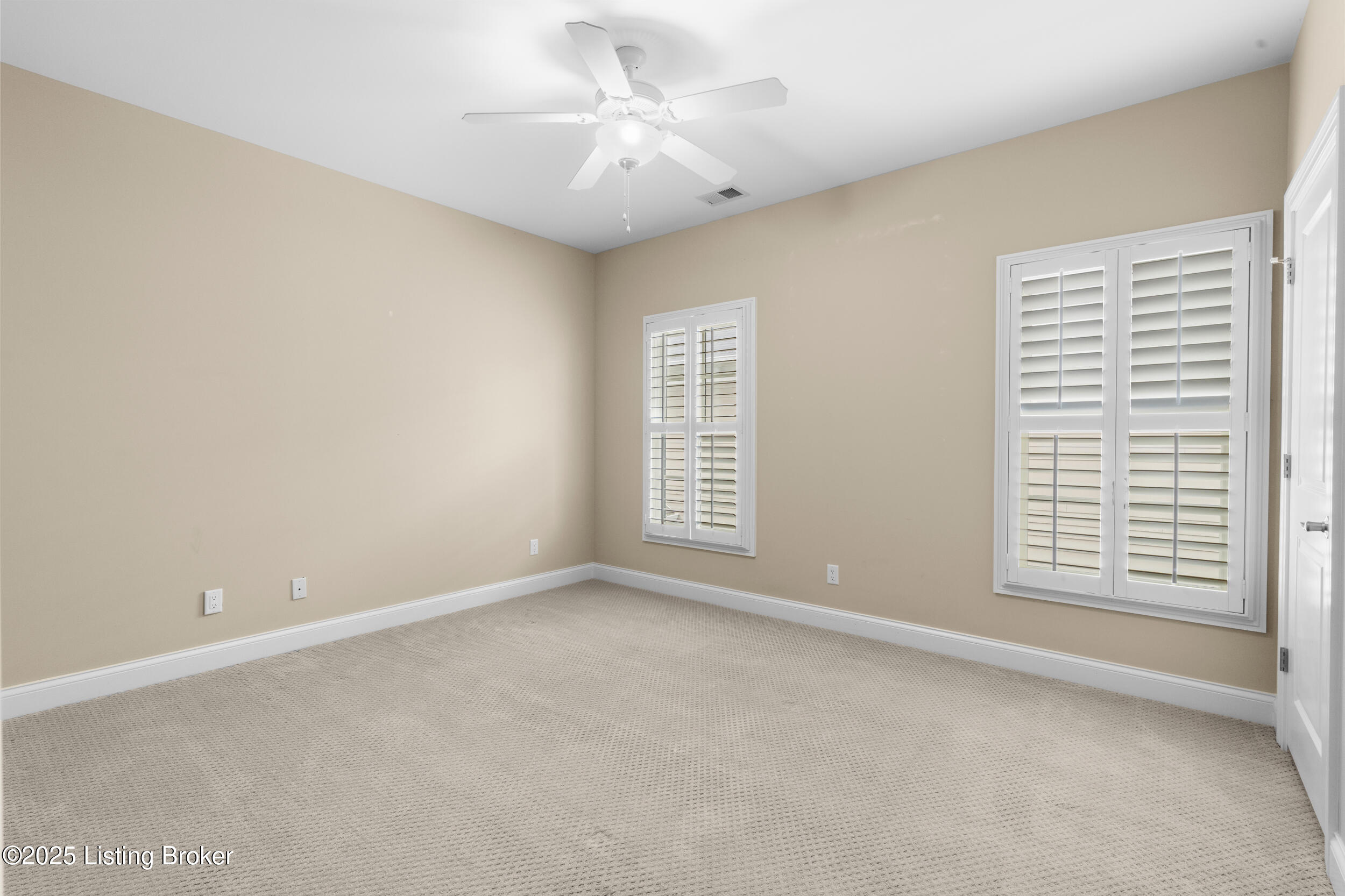 11008 Kings Crown Dr, Prospect, Kentucky image 38