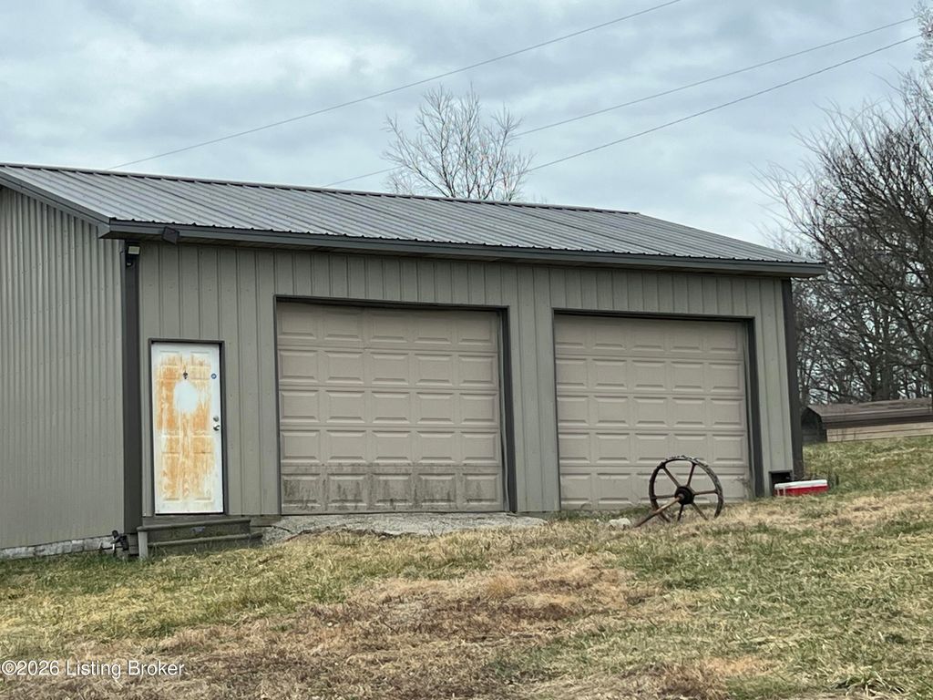 Photo of 6261 Ironworks Rd, Winchester, KY 40391 (MLS # 1707493)