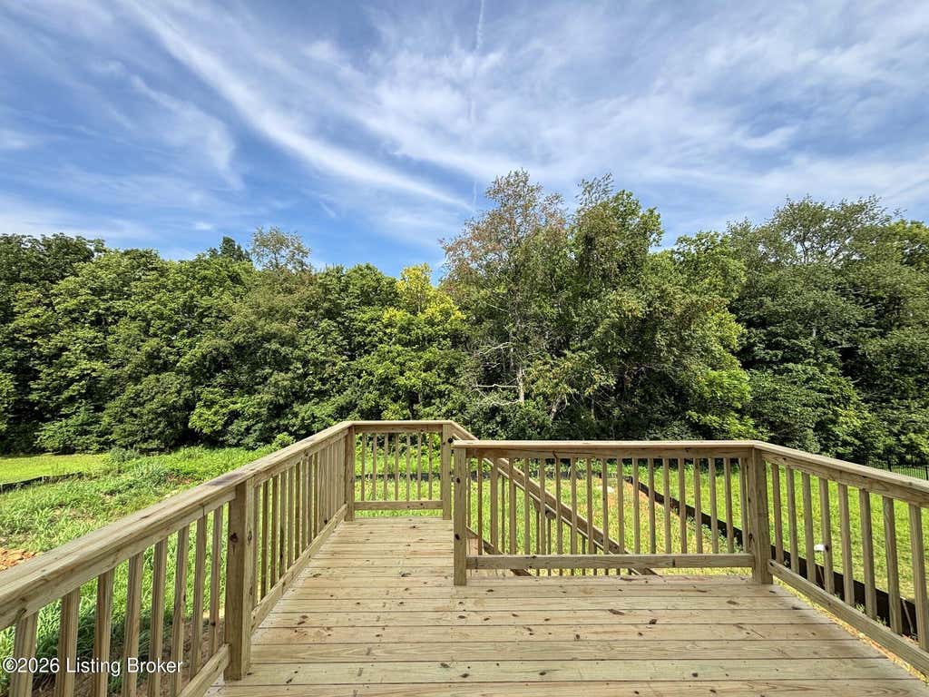 Photo of 1020 Dry Run Ct, Shelbyville, KY 40065 (MLS # 1724079)