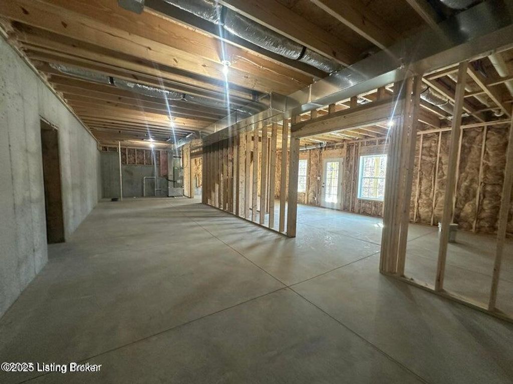 Photo of 107 Hopkins Ct, Bardstown, KY 40004 (MLS # 1701382)