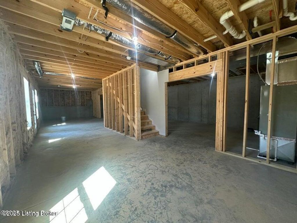 Photo of 107 Hopkins Ct, Bardstown, KY 40004 (MLS # 1701382)