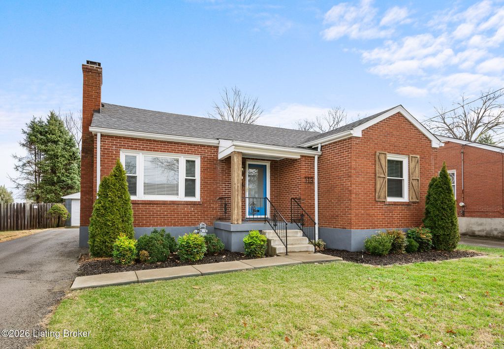 Photo of 113 Holley Rd, Louisville, KY 40222 (MLS # 1707192)