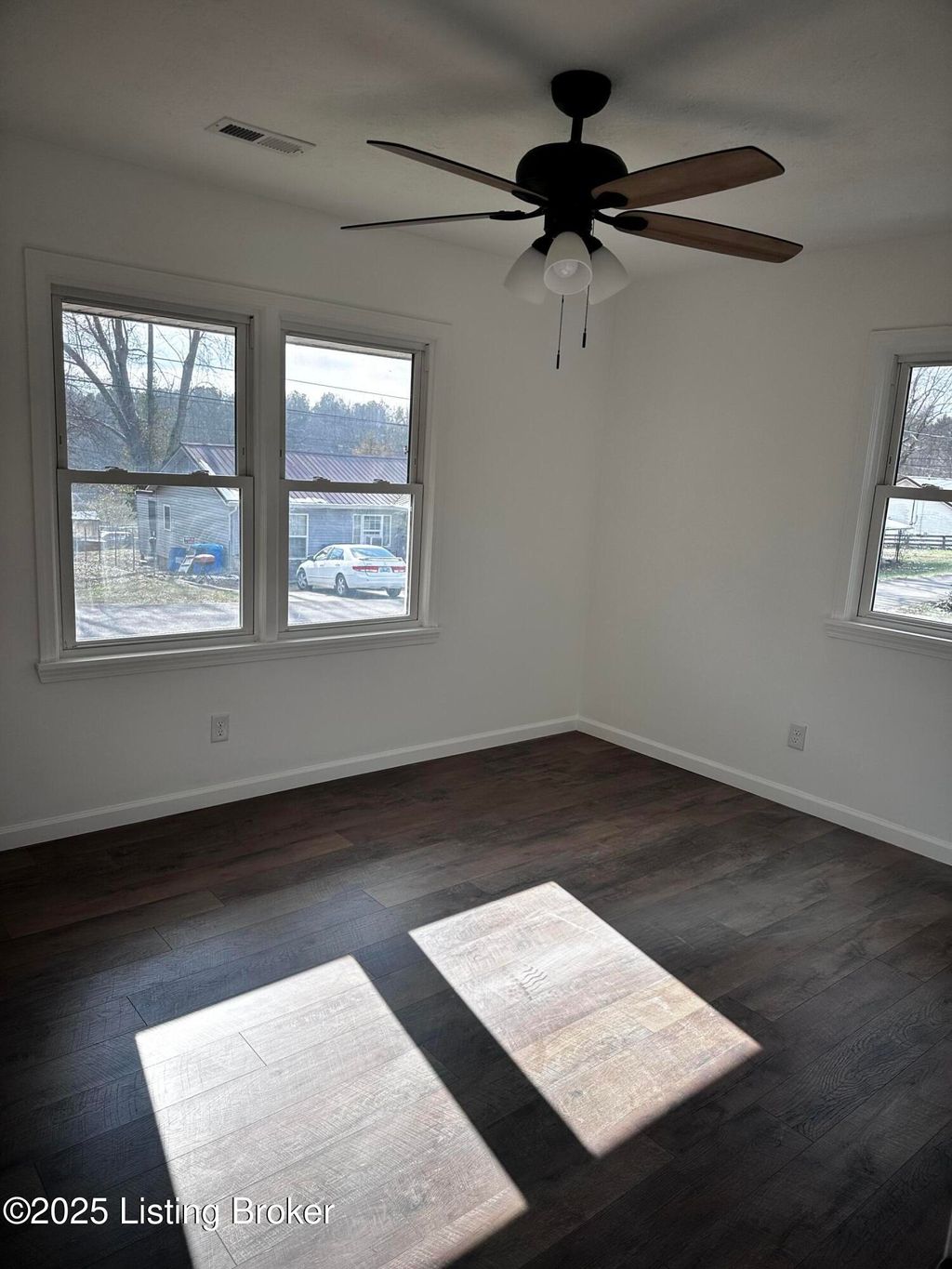 Photo of 523 Leavette Ave, Leitchfield, KY 42754 (MLS # 1704886)