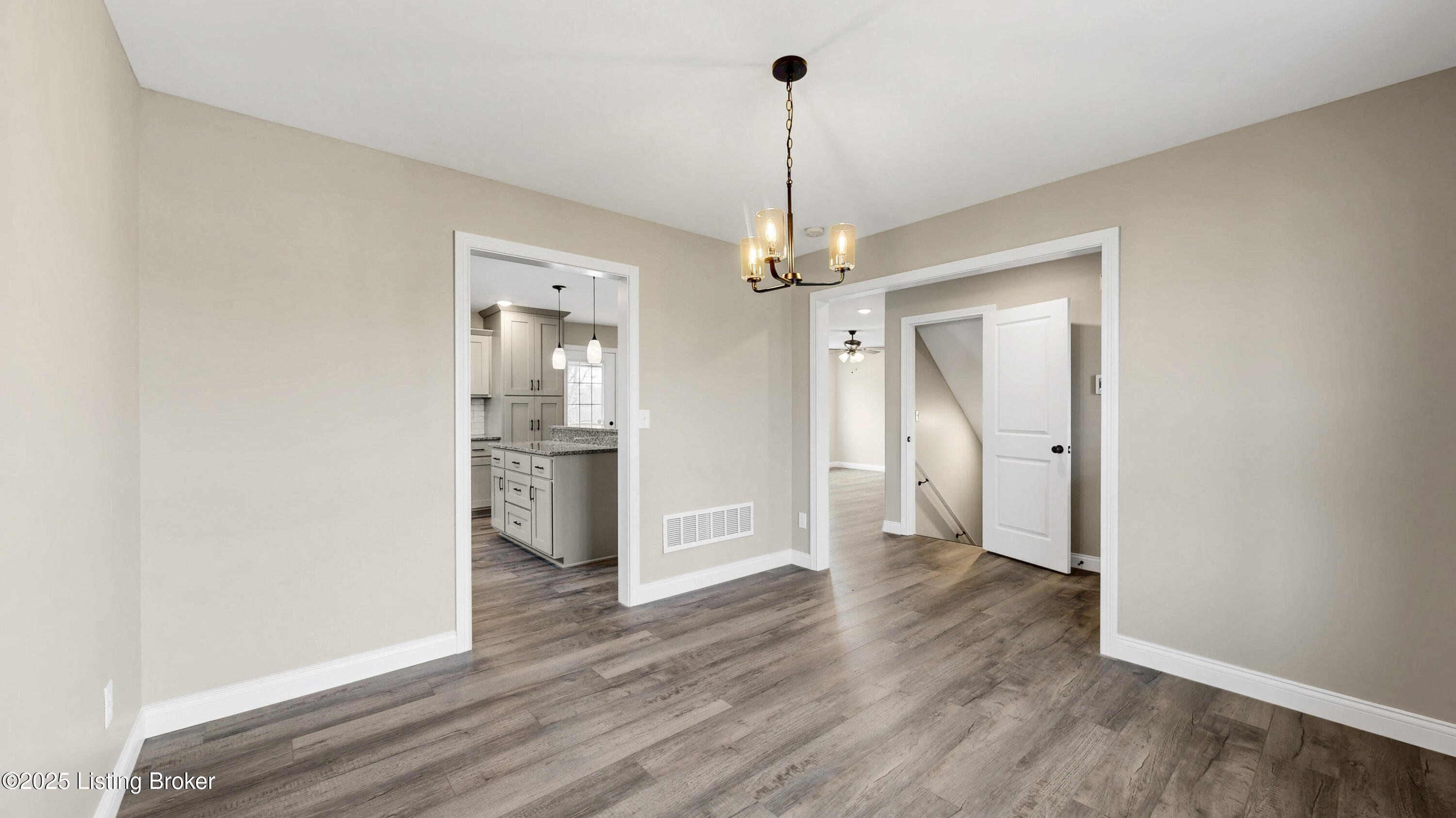 389 Williamsburg Dr, Mt Washington, Kentucky image 6