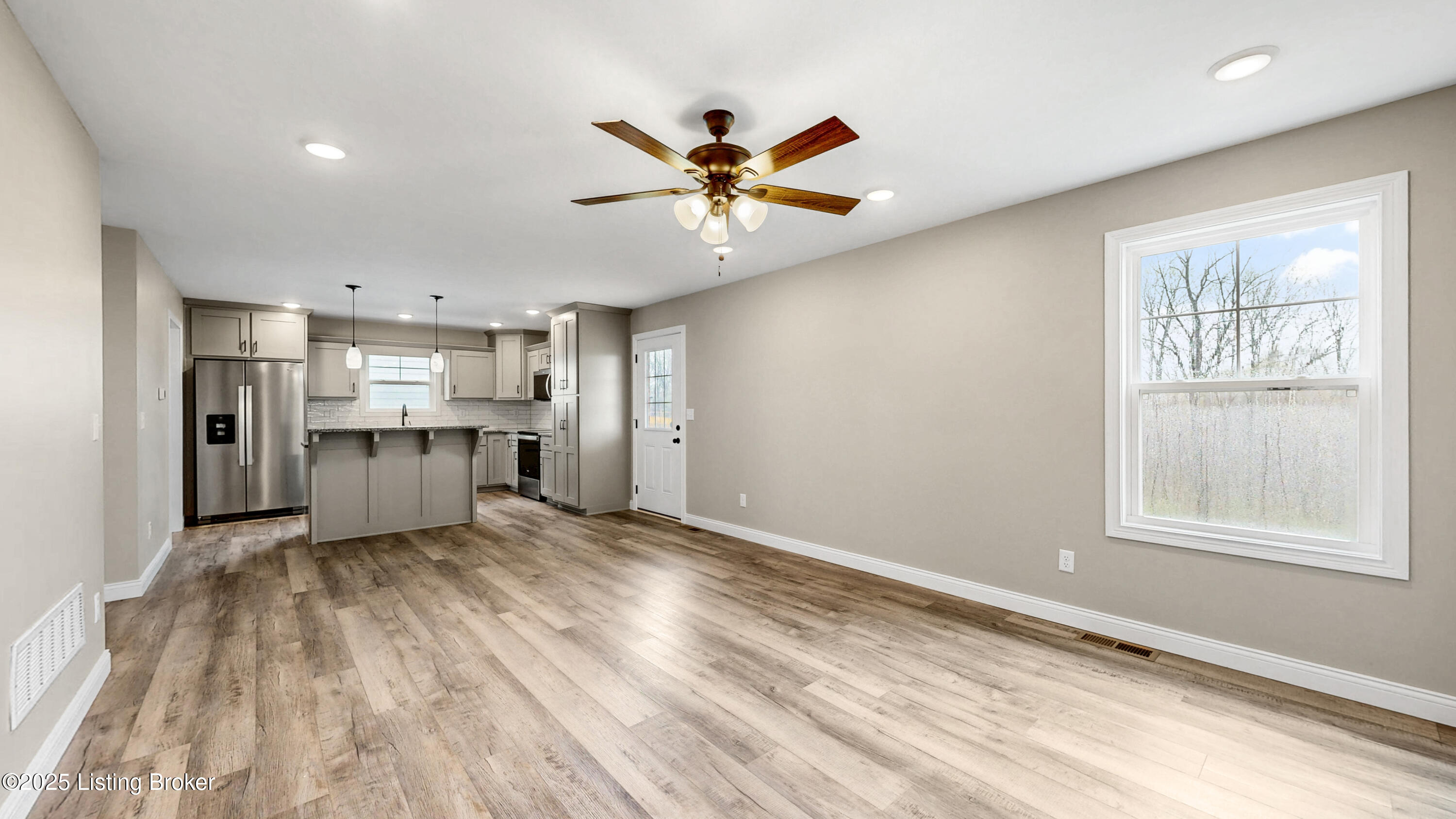 389 Williamsburg Dr, Mt Washington, Kentucky image 15