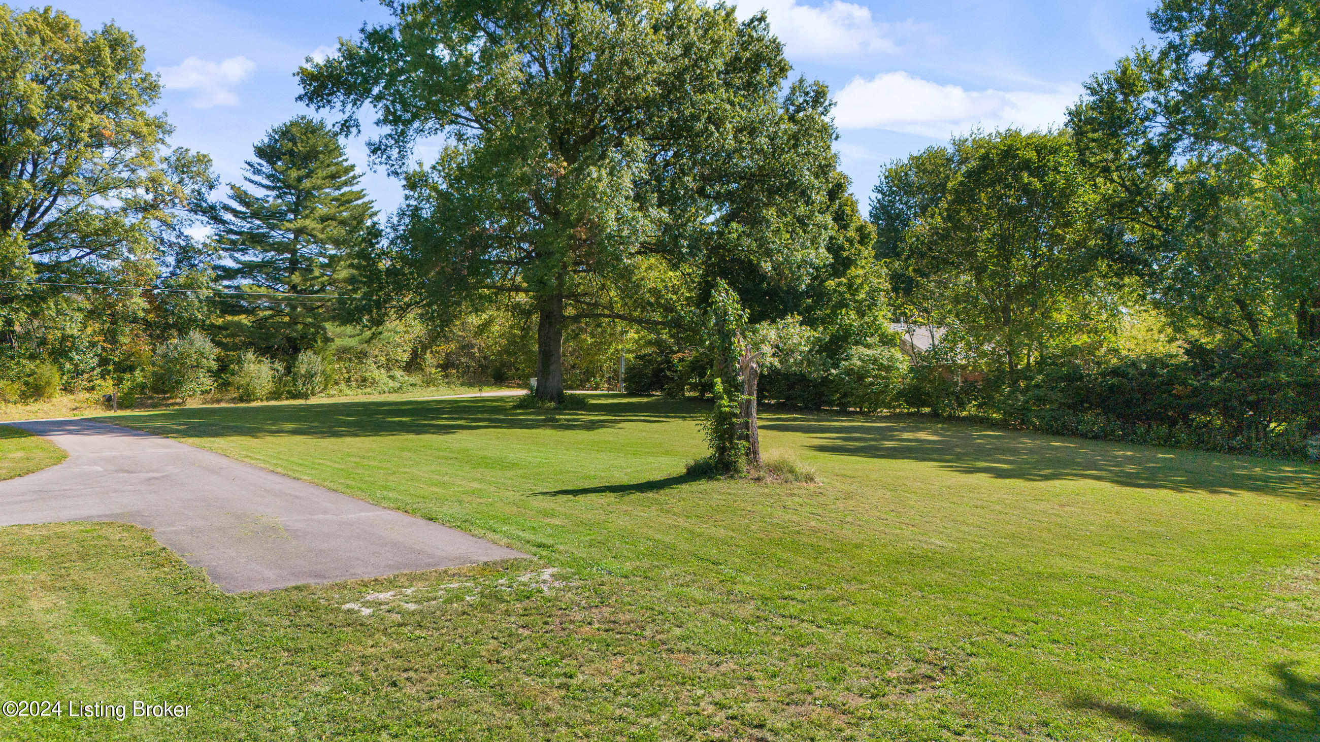 2912 Axton Ln, Goshen, Kentucky image 10