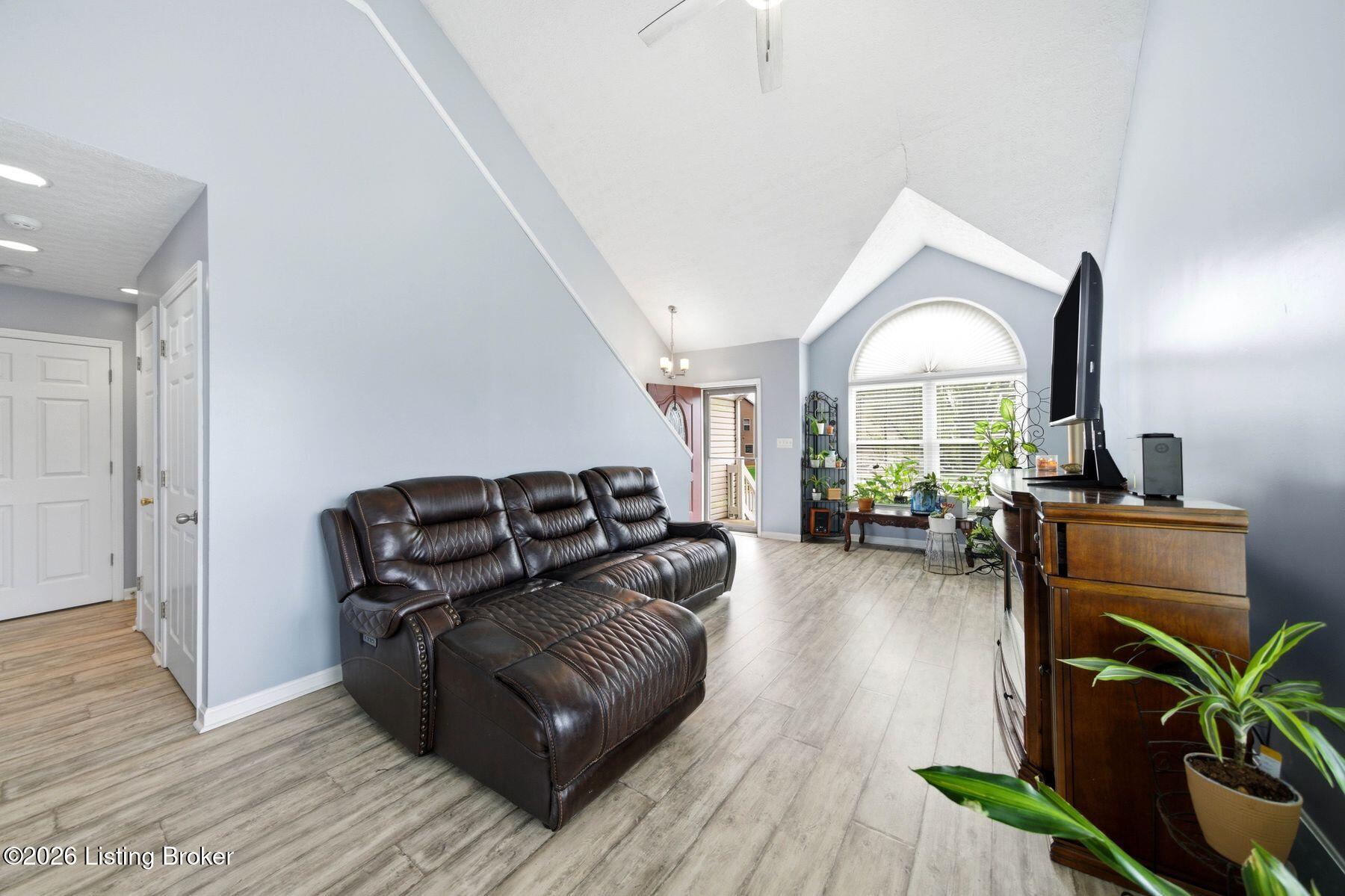 6900 Franklin Farmer Way