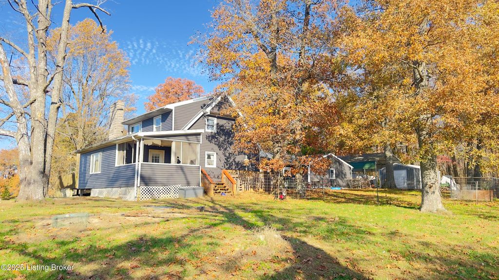 Photo of 4359 Springfield Rd, Elizabethtown, KY 42701 (MLS # 1703848)