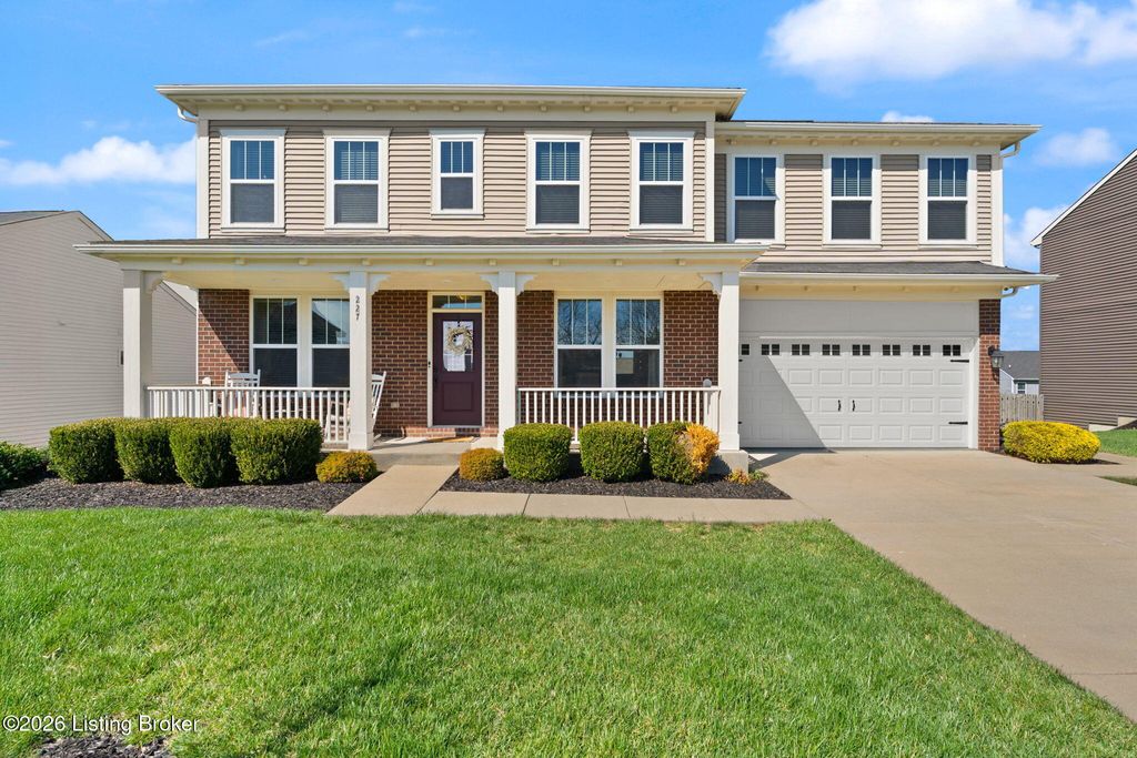 Photo of 227 Summers Cabin Ln, Shepherdsville, KY 40165 (MLS # 1712021)