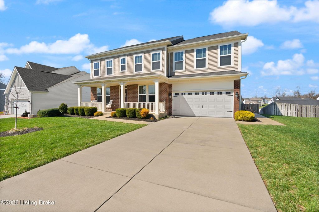 Photo of 227 Summers Cabin Ln, Shepherdsville, KY 40165 (MLS # 1712021)