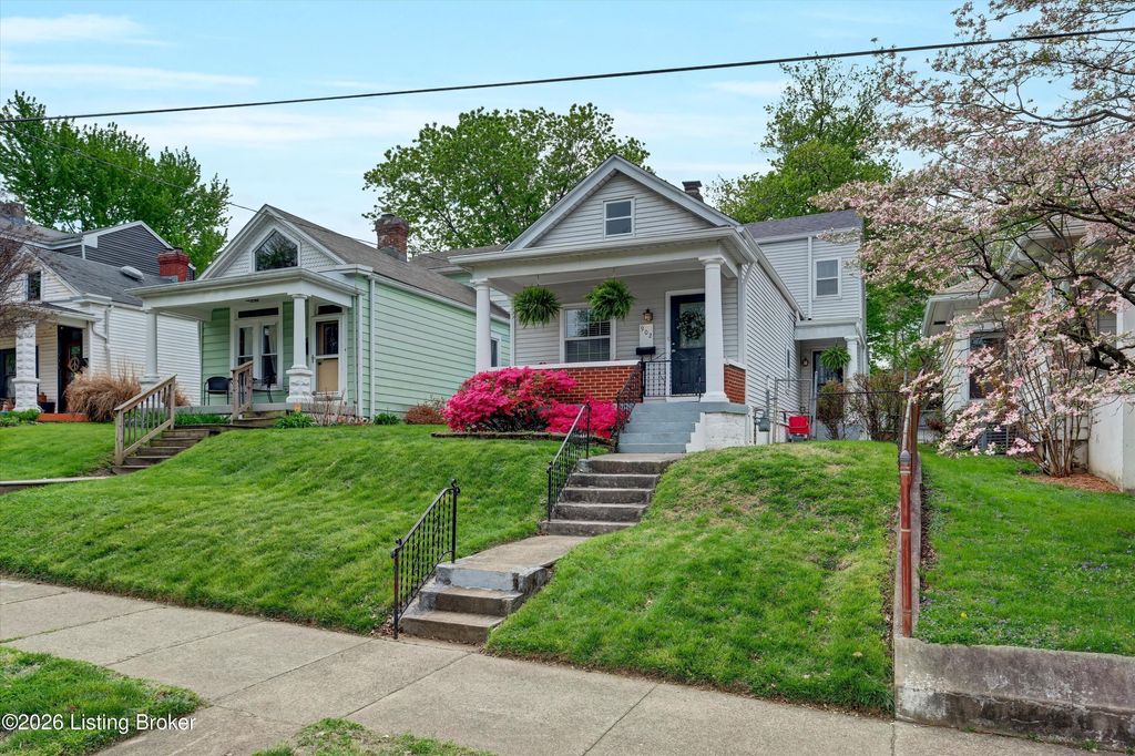 Photo of 902 Ellison Ave, Louisville, KY 40204 (MLS # 1713780)