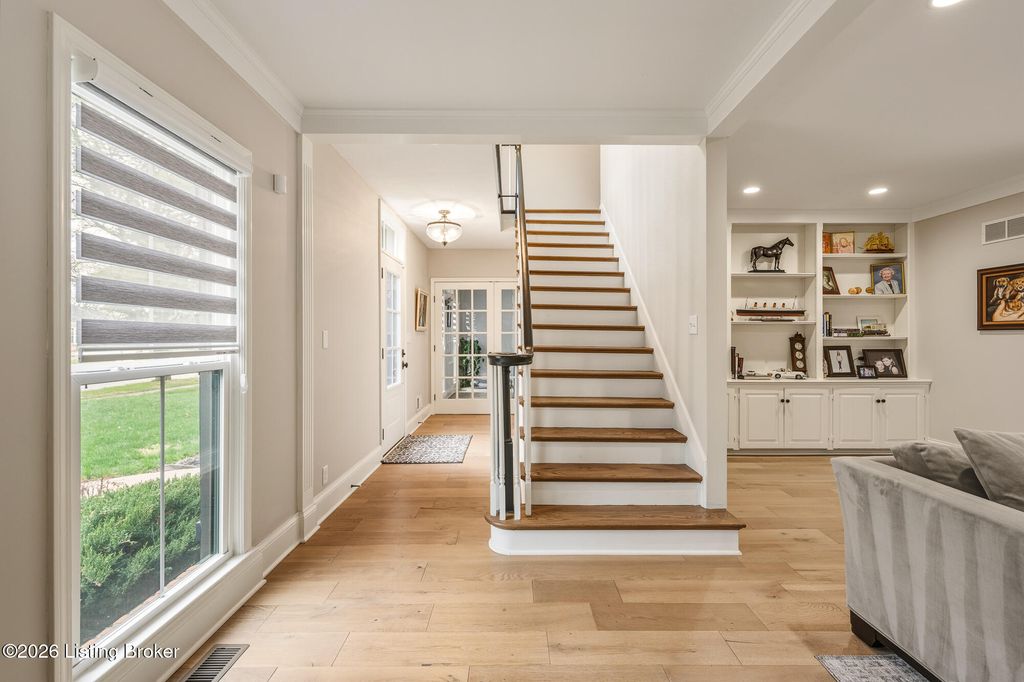 Photo of 5603 Timber Ridge Dr, Prospect, KY 40059 (MLS # 1712451)