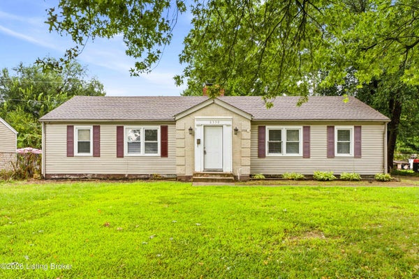 6530 ESTELE AVE, LOUISVILLE, KY 40214 - Image 5bdf1304aee8f5e7513fbb4eba175d3f/1065269958