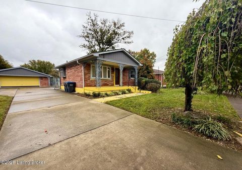 Photo of 6115 Greenview Dr, Louisville, KY 40216 (MLS # 1708243)