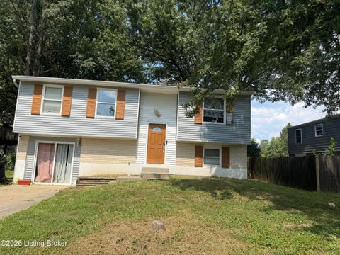 Homes For Sale - 4701 Haney Way<br/> Jefferson County, Louisville, KY 40272