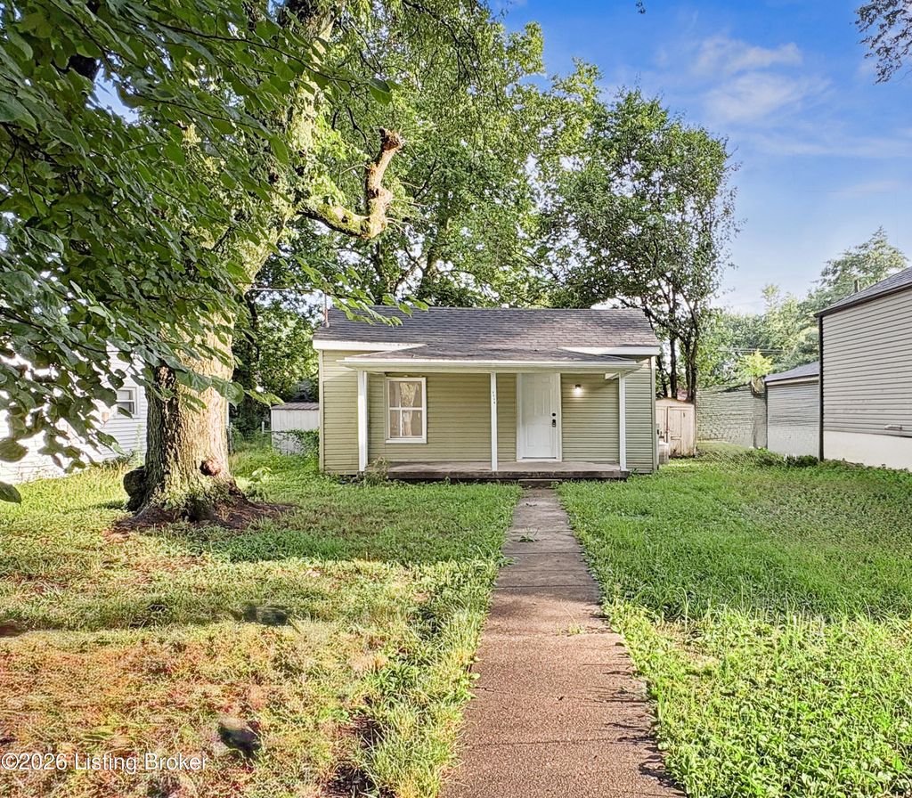 Photo of 1118 W Whitney Ave, Louisville, KY 40215 (MLS # 1708674)