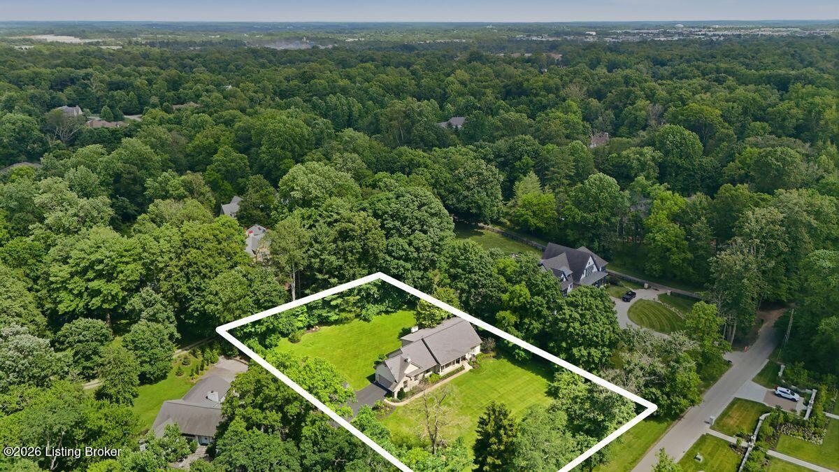 Photo 1 of 38 — 1705 Cold Springs Rd, Anchorage, KY 40223