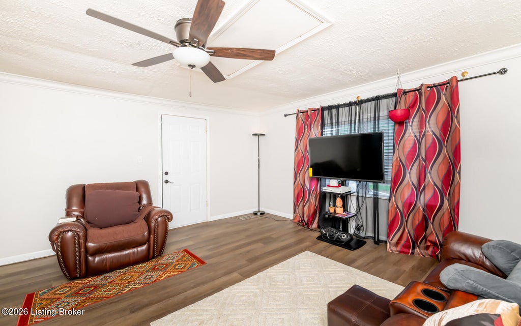 Photo of 339 N 28th St, Louisville, KY 40212 (MLS # 1727828)