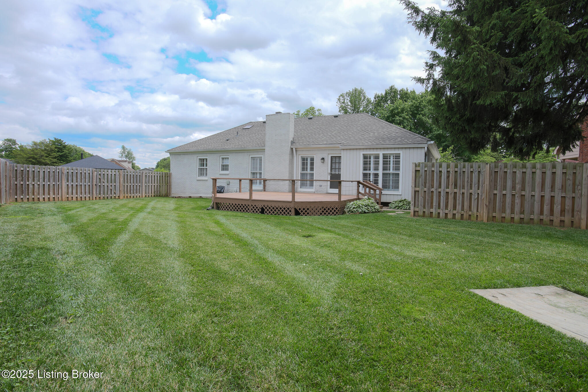1303 Ambridge Dr, Louisville, Kentucky image 36