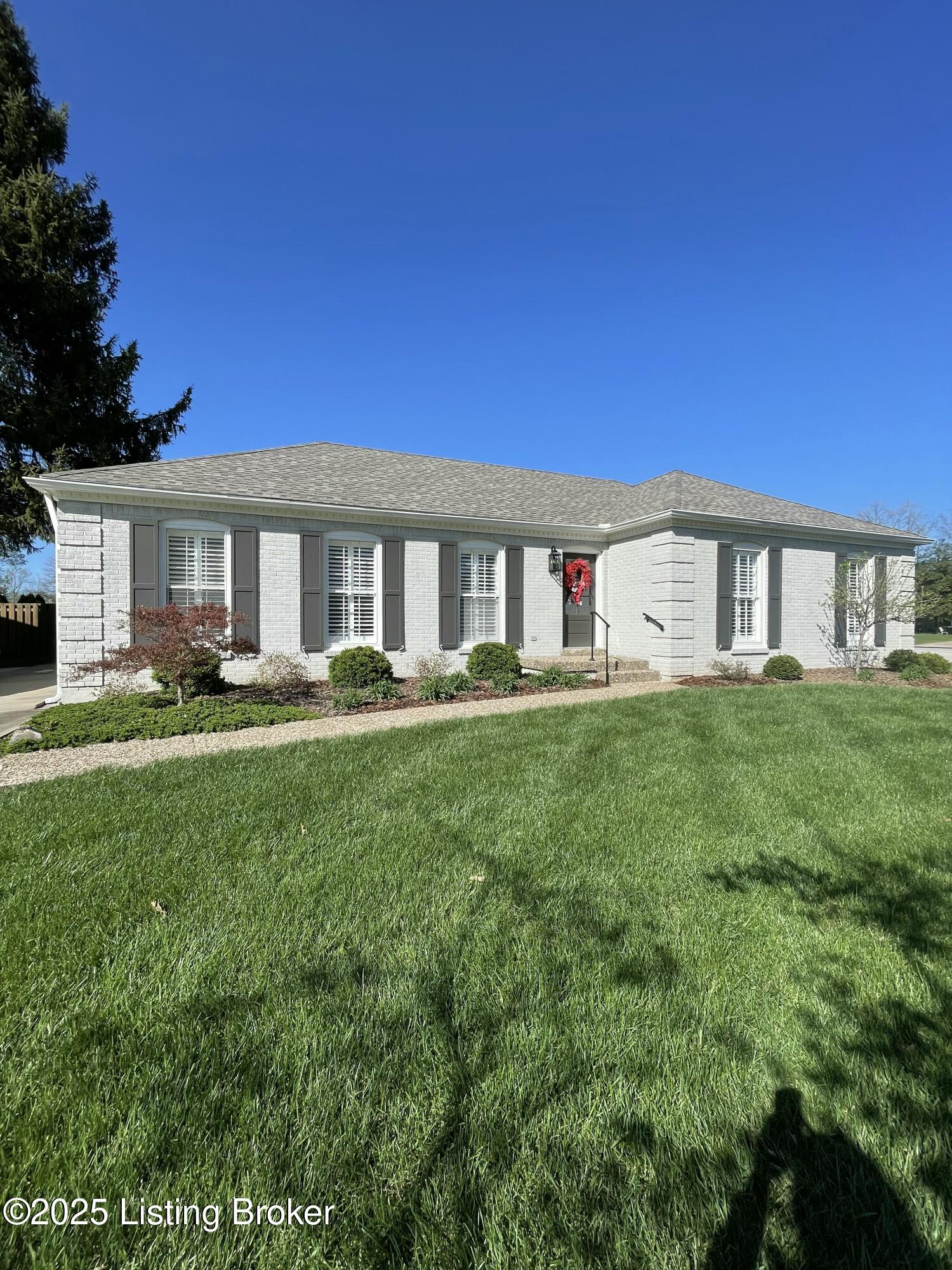1303 Ambridge Dr, Louisville, Kentucky image 43