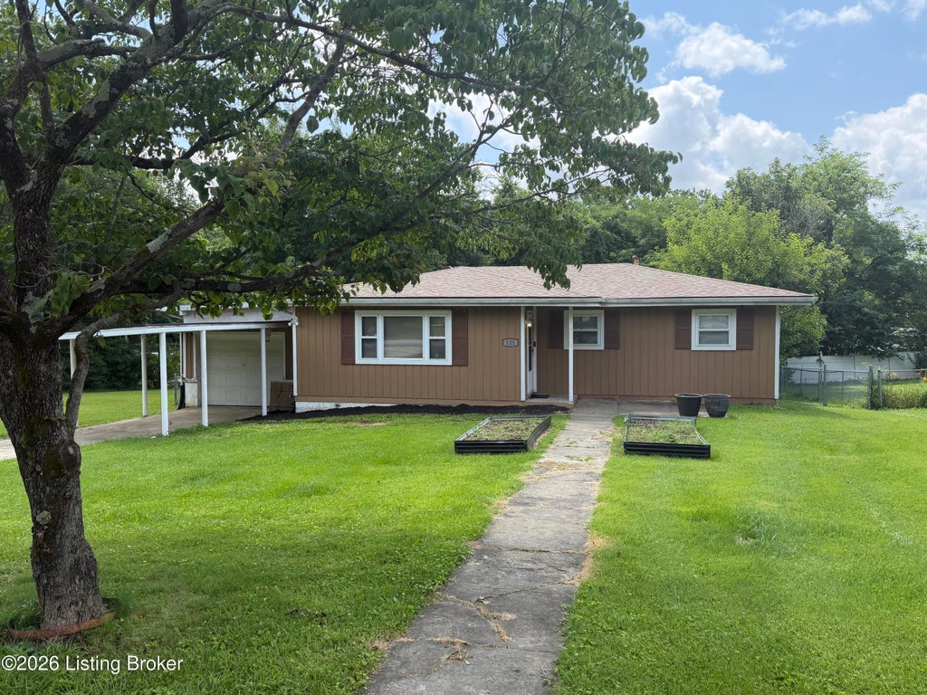 Photo of 121 Walker Rd, Muldraugh, KY 40155 (MLS # 1721872)
