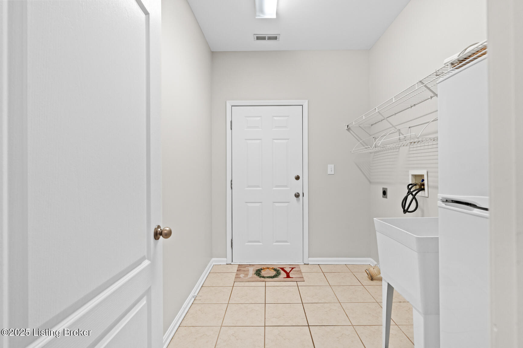 17307 Seven Green Ln, Louisville, Kentucky image 15